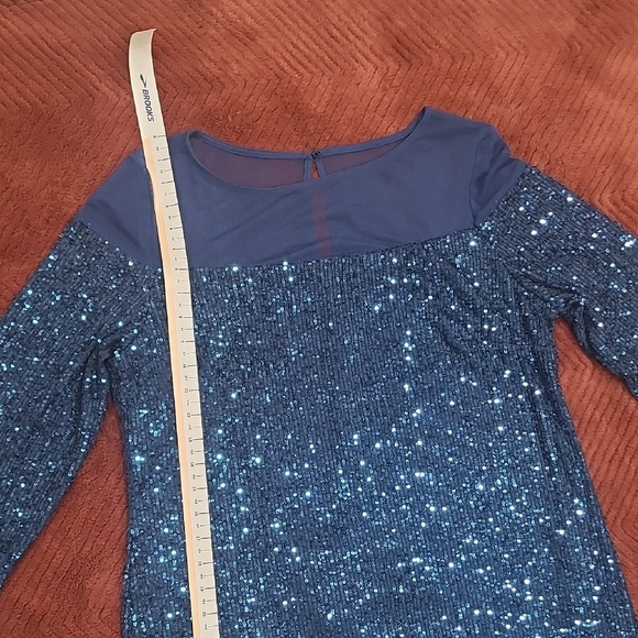 Sparkling Blue Women Dress THE DRESS IS BLUE. - Picture 2 of 5